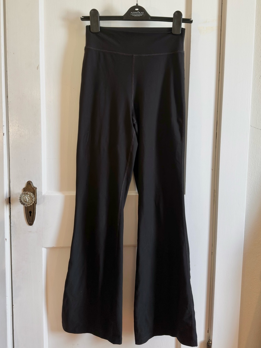 Old Navy Active PowerSoft Extra High-Rise Flare Leggings - Size S